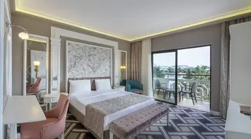 UTOPIA RESORT & RESIDENCE