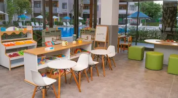 UTOPIA RESORT & RESIDENCE