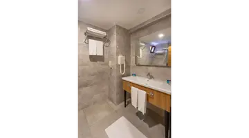 UTOPIA RESORT & RESIDENCE