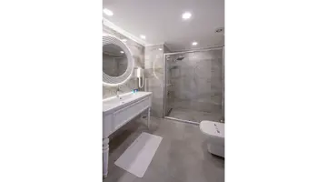 UTOPIA RESORT & RESIDENCE