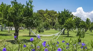 UTOPIA RESORT & RESIDENCE