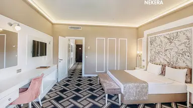 UTOPIA RESORT & RESIDENCE
