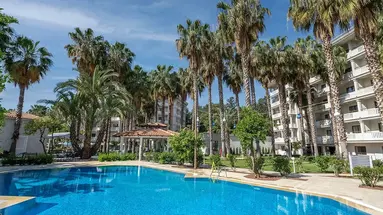 UTOPIA RESORT & RESIDENCE