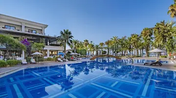 Utopia Resort & Residence