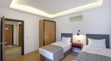 UTOPIA RESORT & RESIDENCE