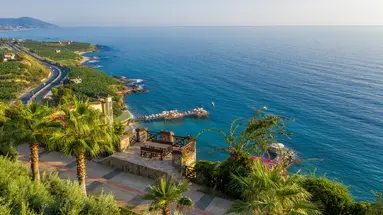 UTOPIA WORLD DE LUXE HOTEL