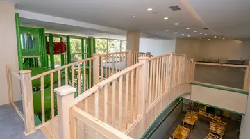 UTOPIA WORLD DE LUXE HOTEL