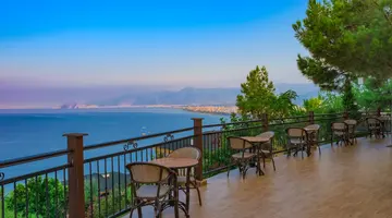 UTOPIA WORLD DE LUXE HOTEL