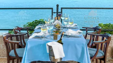 UTOPIA WORLD DE LUXE HOTEL