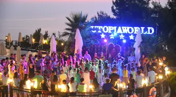 UTOPIA WORLD DE LUXE HOTEL