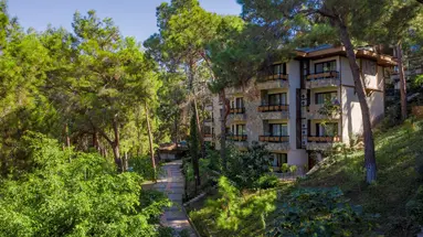 UTOPIA WORLD DE LUXE HOTEL