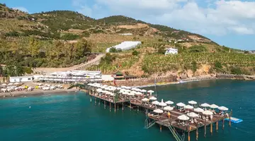 UTOPIA WORLD DE LUXE HOTEL