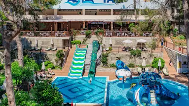 UTOPIA WORLD DE LUXE HOTEL