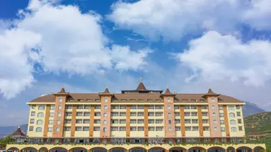 UTOPIA WORLD DE LUXE HOTEL