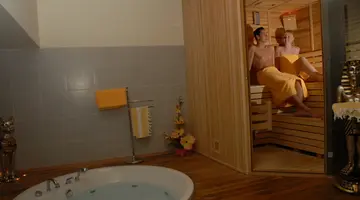 UTOPIA WORLD DE LUXE HOTEL
