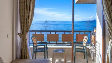 UTOPIA WORLD DE LUXE HOTEL