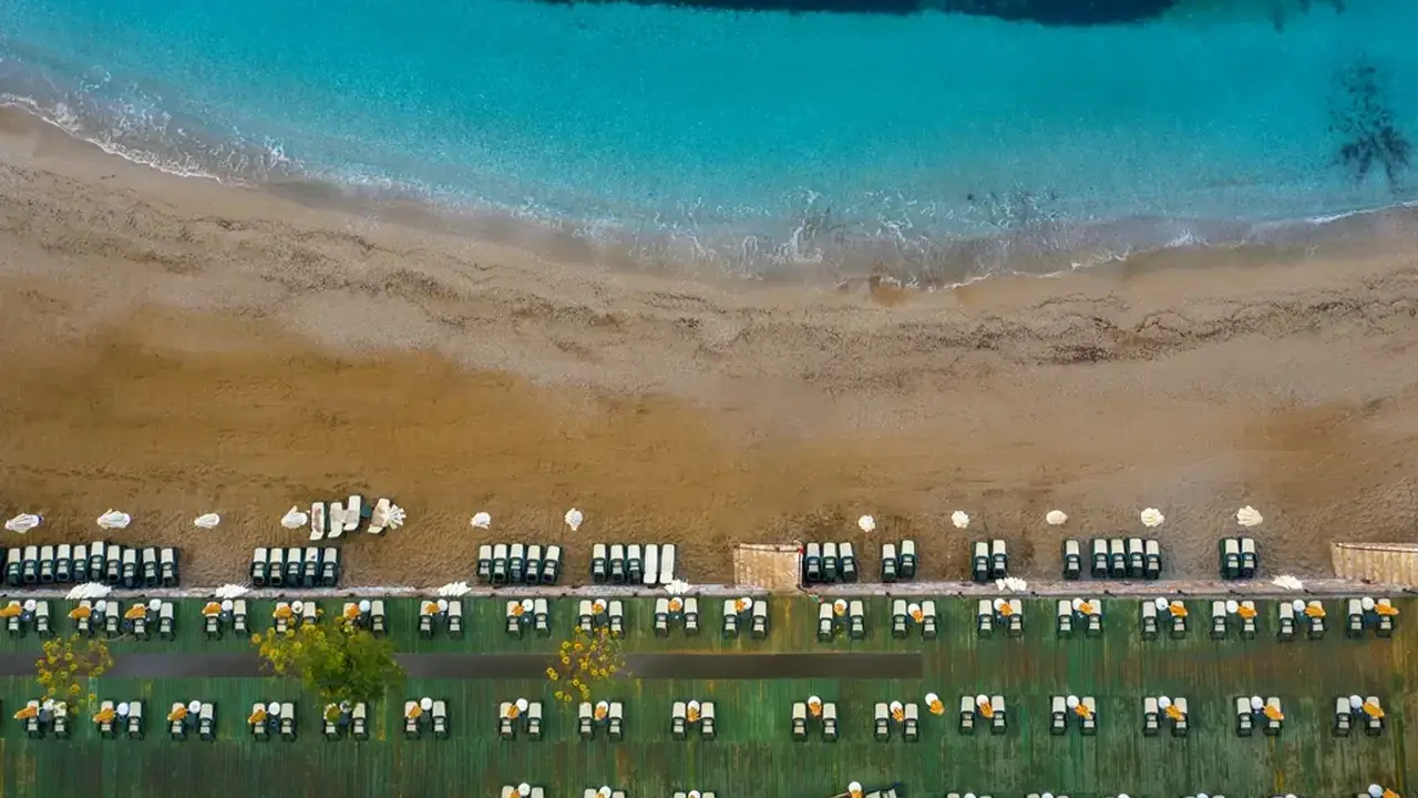 UTOPIA WORLD DE LUXE HOTEL