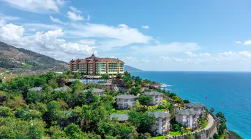 UTOPIA WORLD DE LUXE HOTEL
