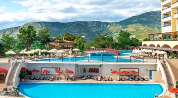 UTOPIA WORLD DE LUXE HOTEL