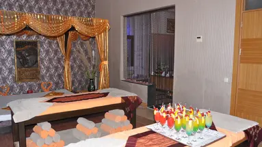 UTOPIA WORLD DE LUXE HOTEL
