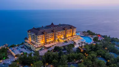 UTOPIA WORLD DE LUXE HOTEL