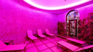 Utopia World Hotel
