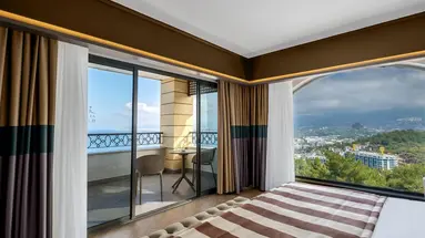 Utopia World Hotel