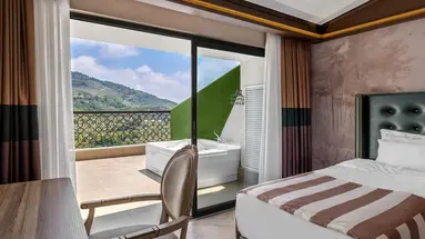Utopia World Hotel