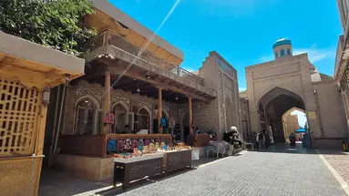 Uzbekistan - wrota Azji