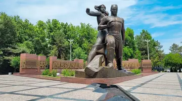 Uzbekistan - wrota Azji
