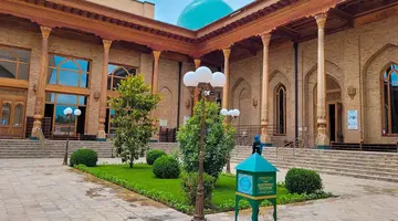 Uzbekistan - wrota Azji