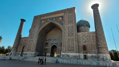 Uzbekistan - wrota Azji