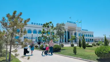 Uzbekistan - wrota Azji