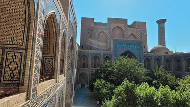 Uzbekistan - wrota Azji