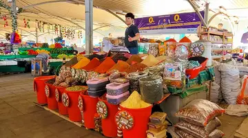 Uzbekistan - wrota Azji
