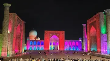 Uzbekistan - wrota Azji