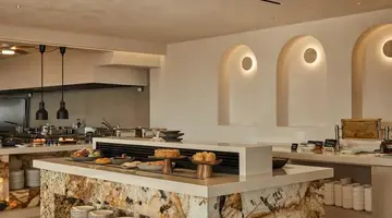 Uzenie All Suites Boutique Hotel