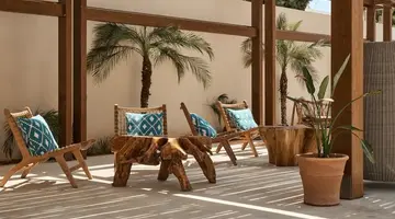 Uzenie All Suites Boutique Hotel