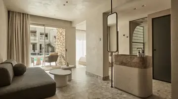 Uzenie All Suites Boutique Hotel