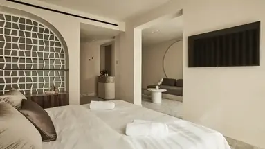 Uzenie All Suites Boutique Hotel
