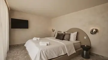 Uzenie All Suites Boutique Hotel