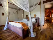 Uzuri Villa