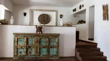 Uzuri Villa