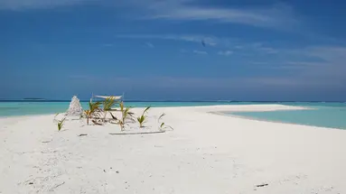 VAALI ISLAND ESCAPES & DIVE, FELIDHOO