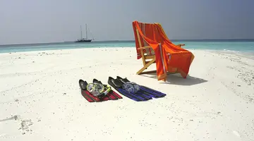 VAALI ISLAND ESCAPES & DIVE, FELIDHOO