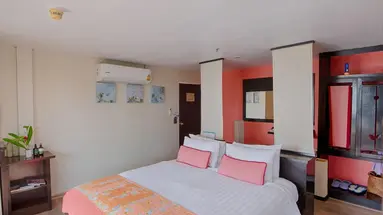 Vacation Village Phra Nang Inn