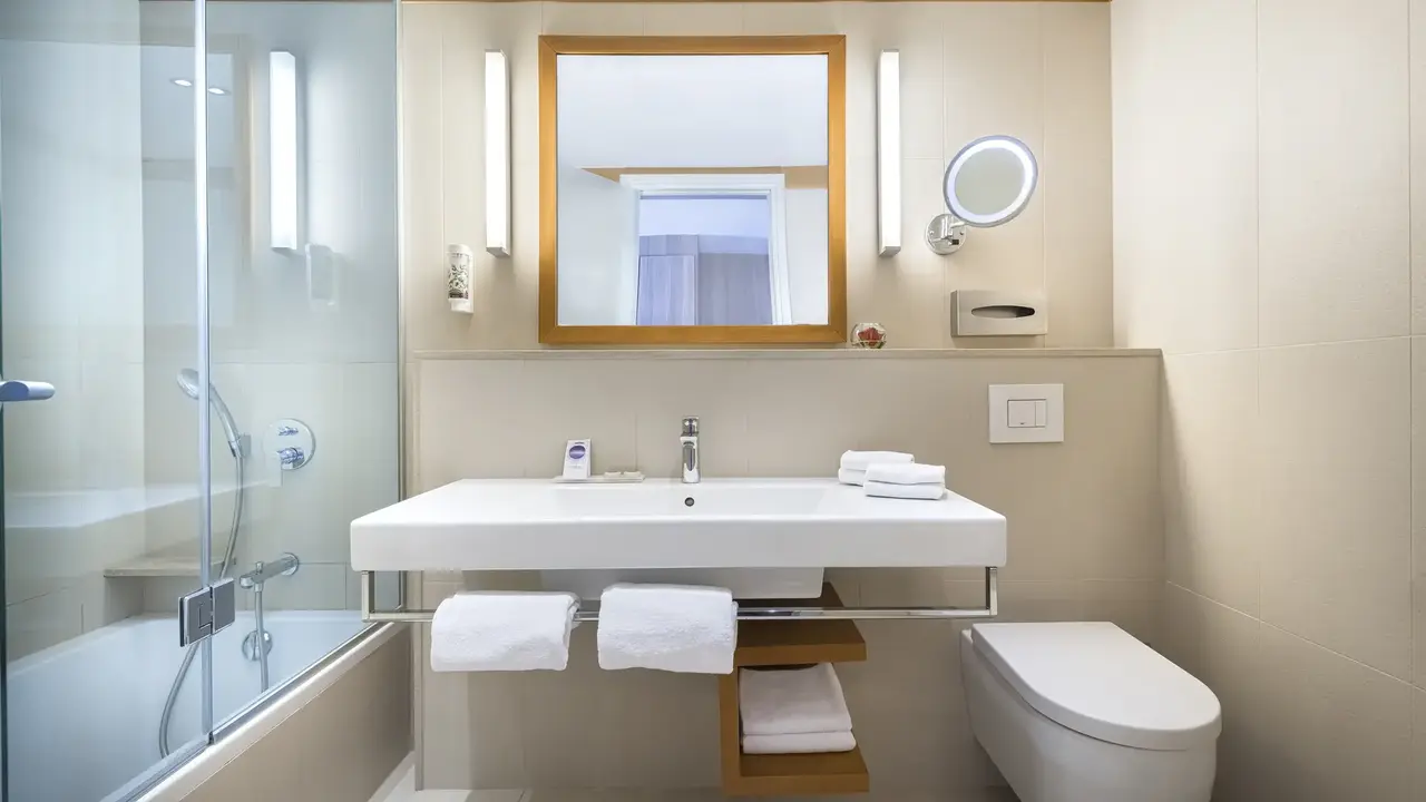 Valamar Argosy Hotel