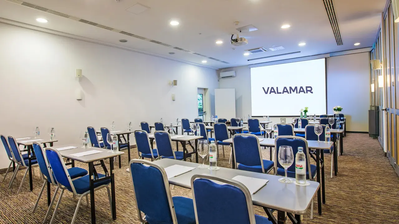 Valamar Argosy Hotel