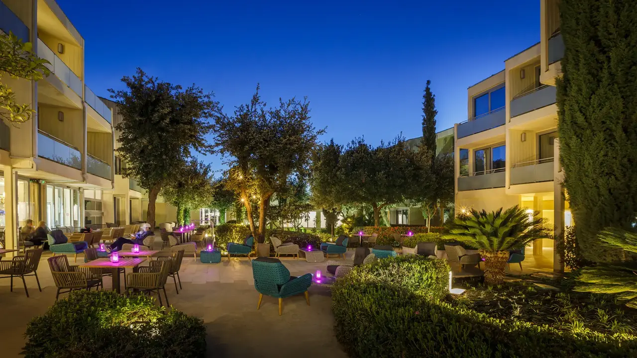 Valamar Argosy Hotel