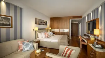 Valamar Argosy Hotel